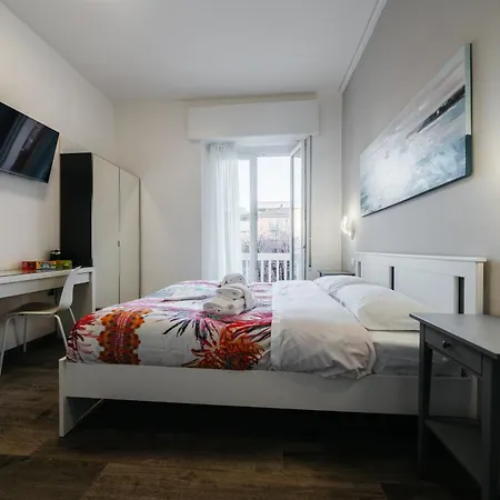 Porta Nuova ゲストハウス 3*