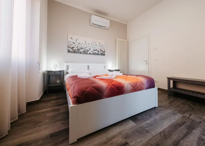 Porta Nuova ゲストハウス 3*